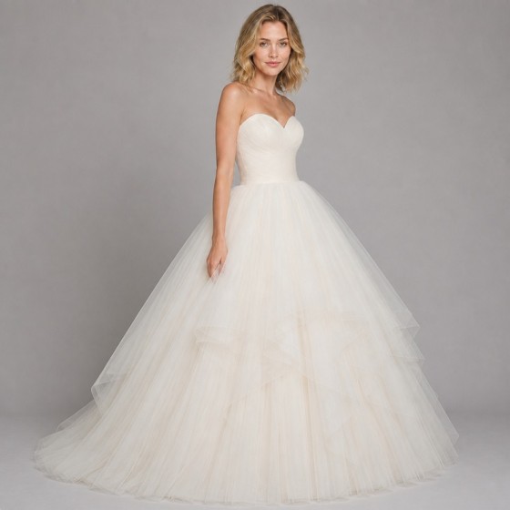 Women's Ivory Tulle Ball Gown Bridal Gift Dress