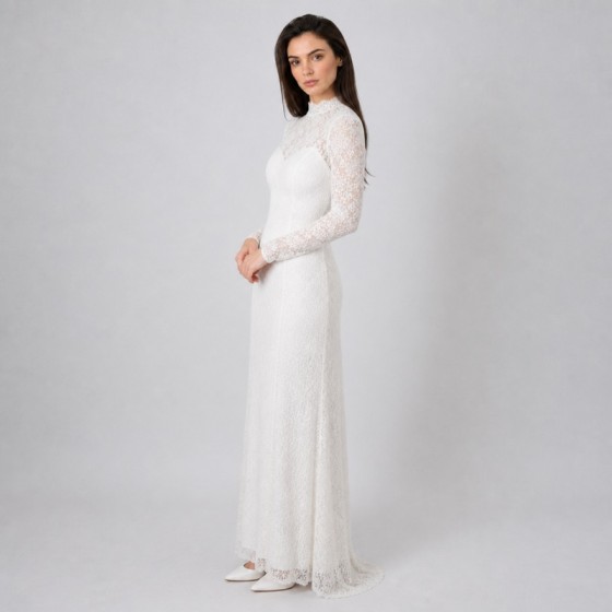 Women's White Long-Sleeve Lace Modest Bridal Gift Gown