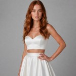 Women's Ivory Modern Two-Piece Bridal Gift Set