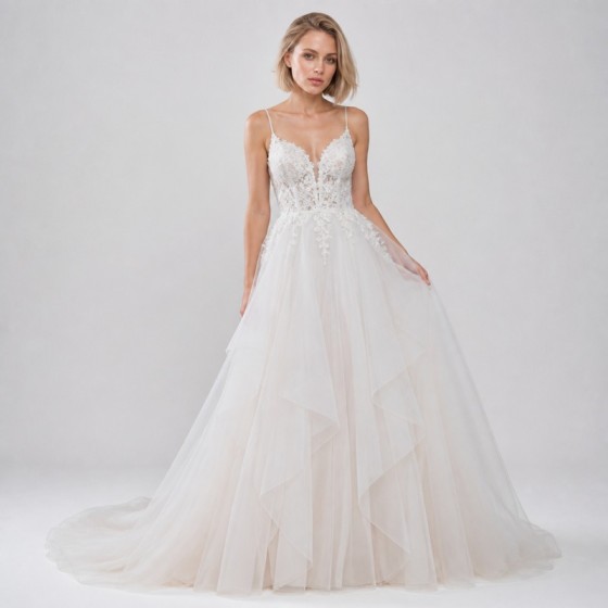 Women's White Romantic Tulle Train Bridal Gift Gown